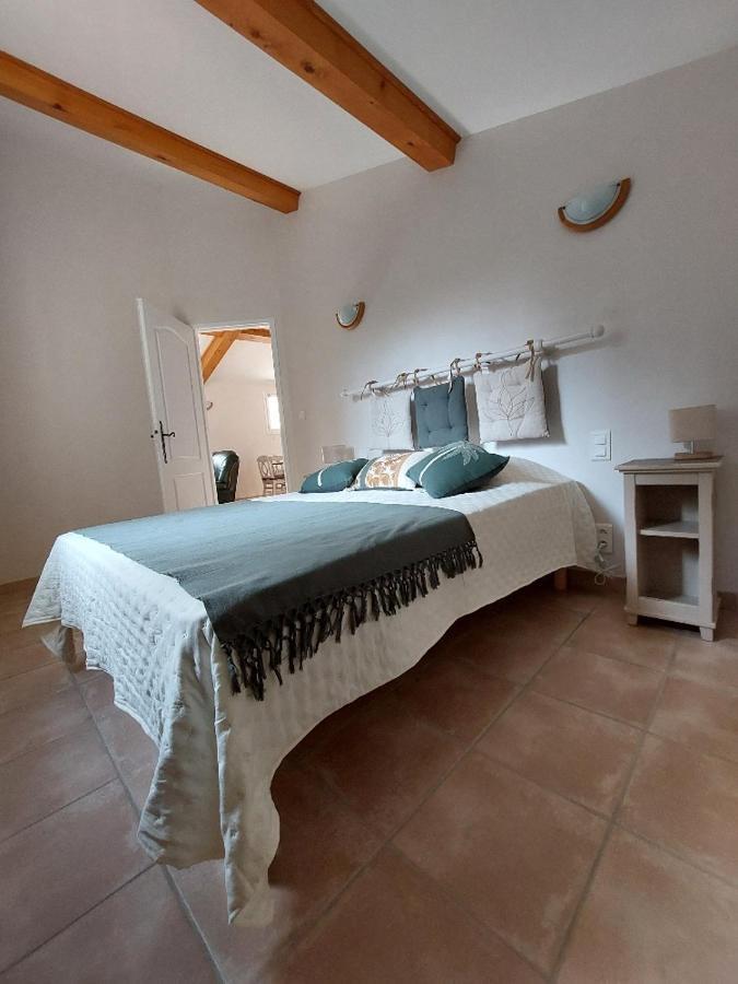 En Provence, Chez Stephanie Et Marcel Saint-Rémy-de-Provence Exteriör bild