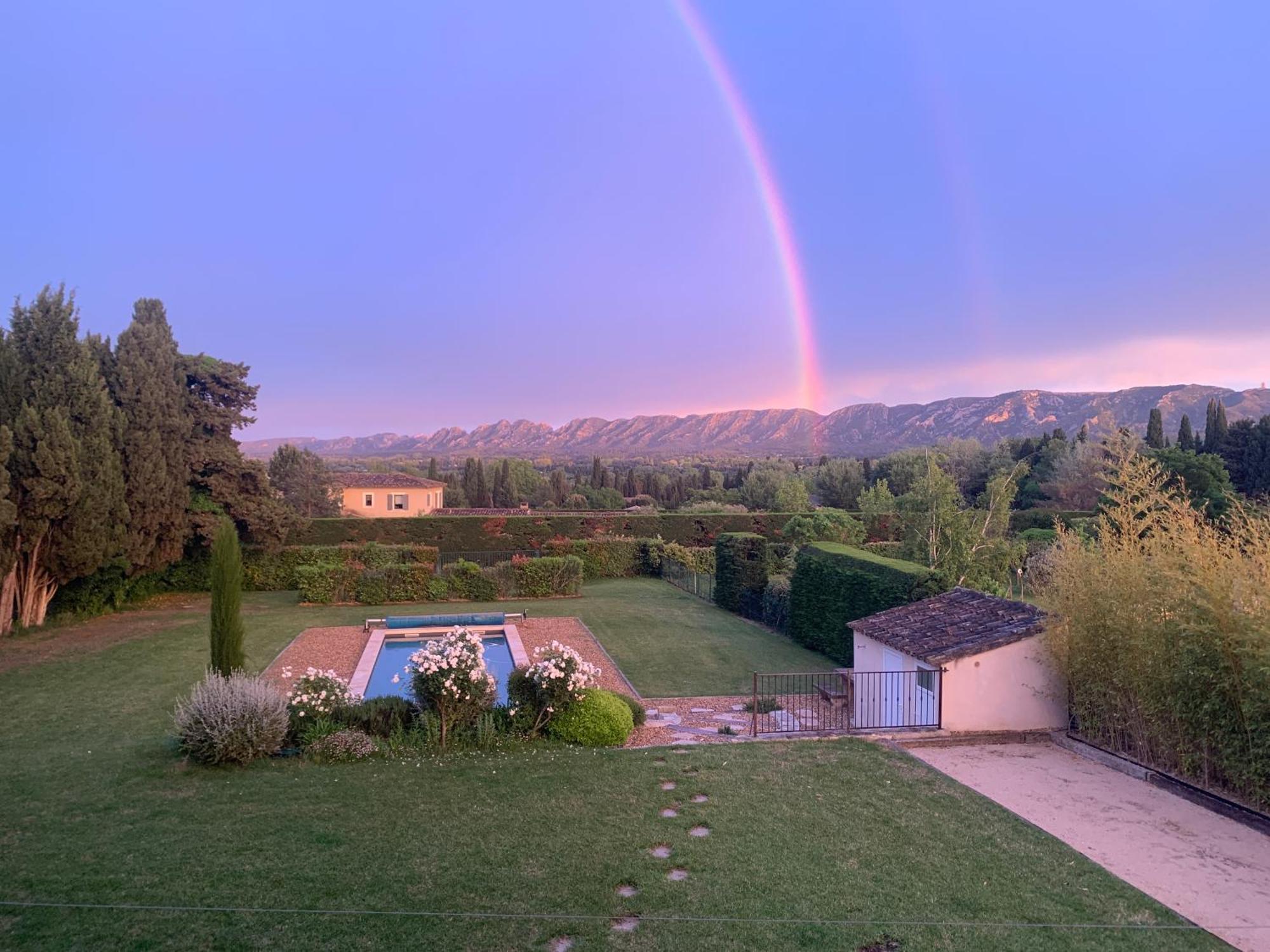 En Provence, Chez Stephanie Et Marcel Saint-Rémy-de-Provence Exteriör bild