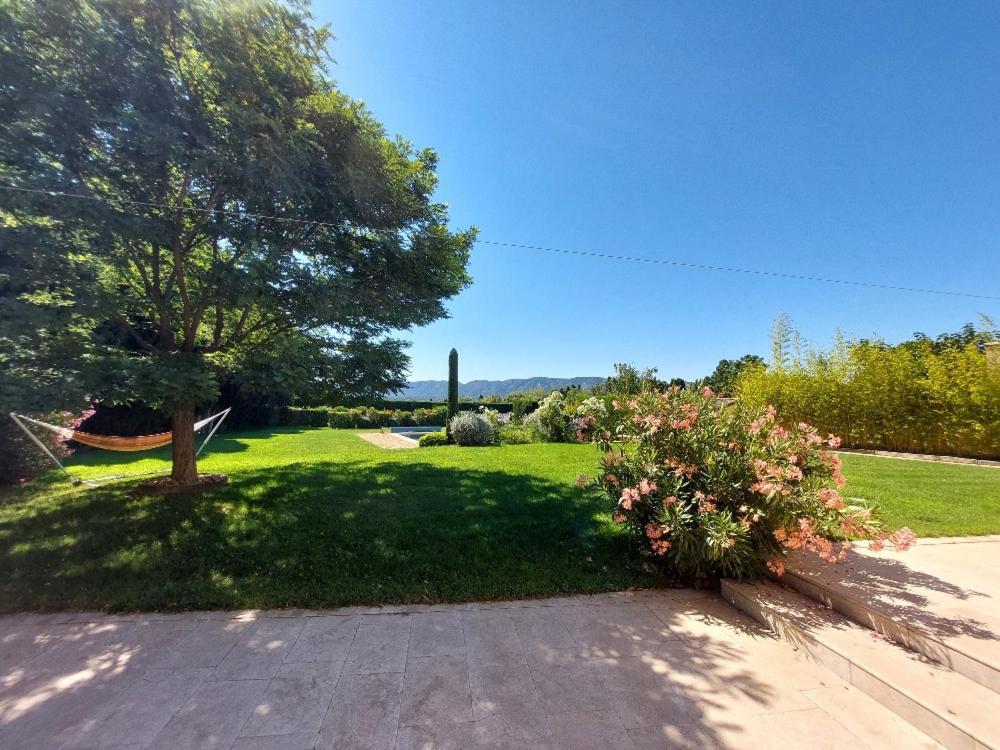 En Provence, Chez Stephanie Et Marcel Saint-Rémy-de-Provence Exteriör bild